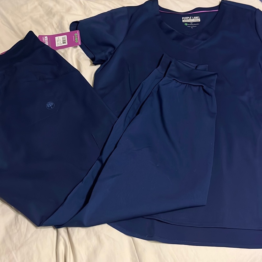 Purple Label scrub set